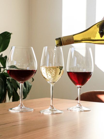 Image of Nachtmann ViVino on tabletop